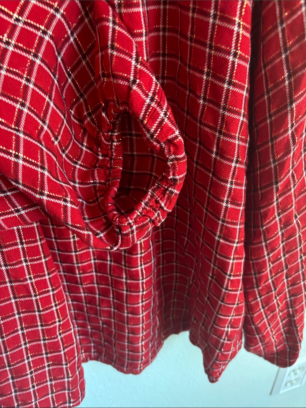 LOFT Flowy Red Plaid Blouse Workwear Large - Picture 3 of 8